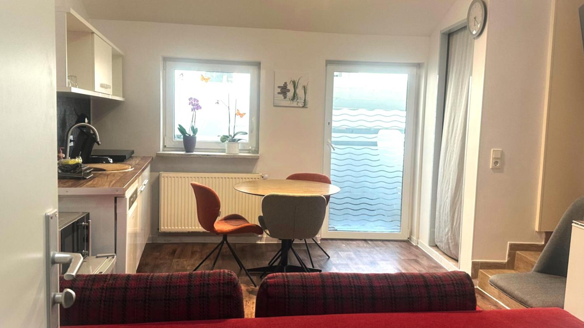 Bina Apartment *